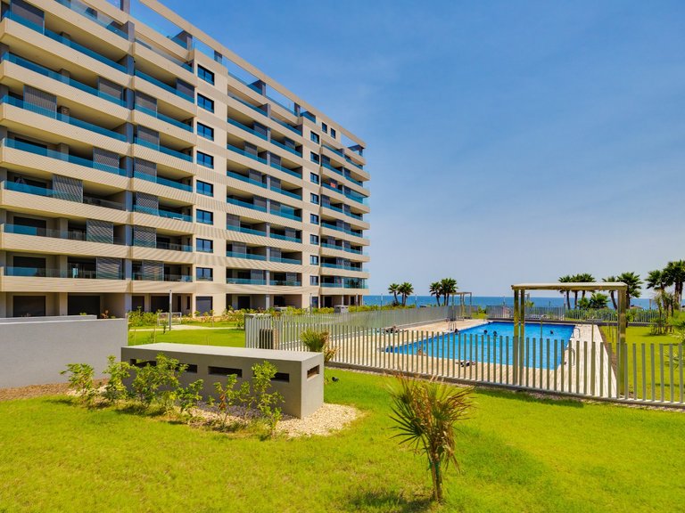 Penthouse for Sale in Punta Prima, Alicante 1