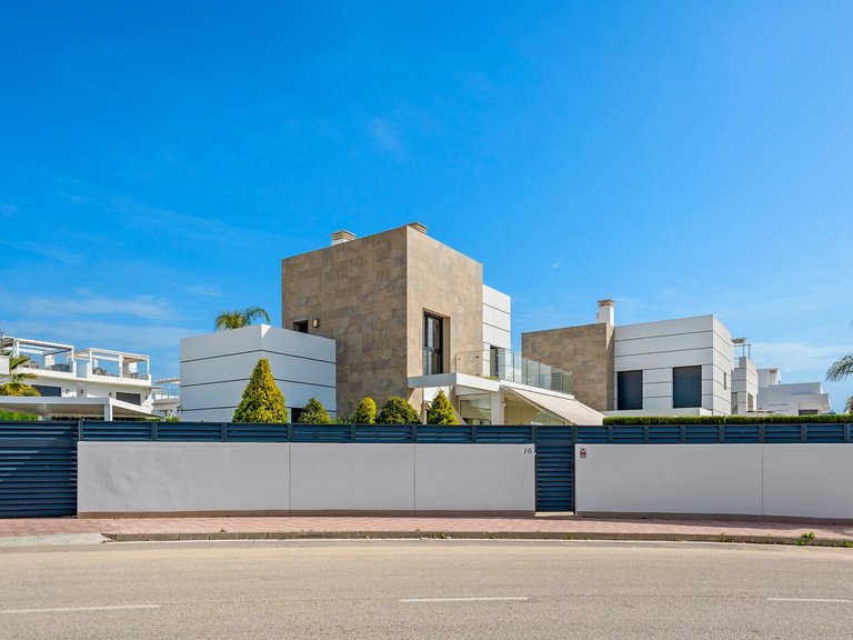 Villa for Sale in Ciudad Quesada, Alicante 4