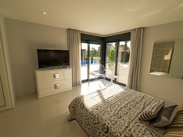 Villa for Sale in Torrevieja, Alicante 14