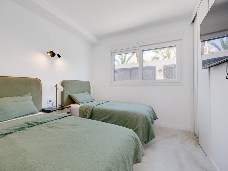 Apartment for Sale in Orihuela Costa, Alicante 35