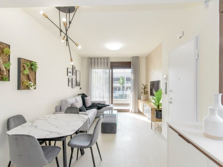 Penthouse for Sale in Torrevieja, Alicante 8