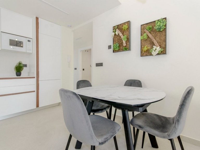 Penthouse for Sale in Torrevieja, Alicante 9