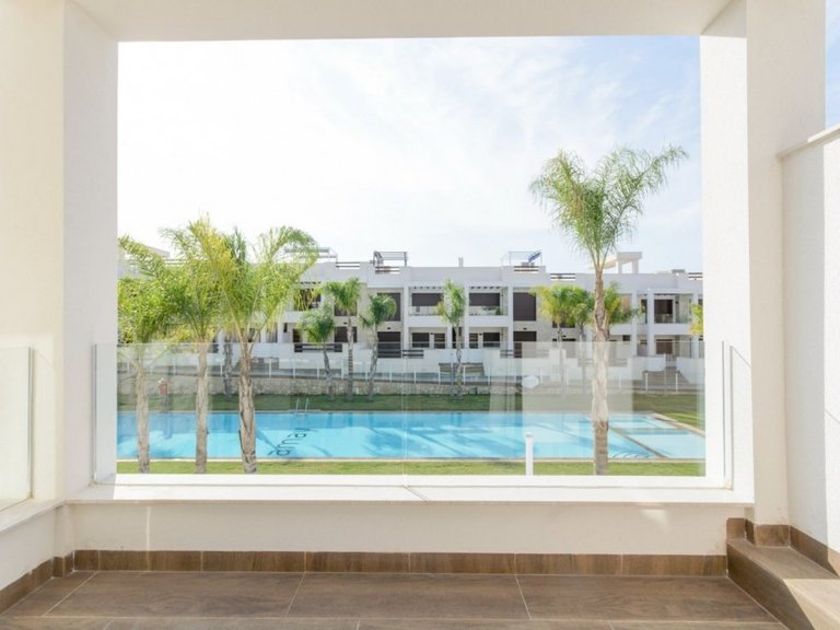 Penthouse for Sale in Torrevieja, Alicante 29