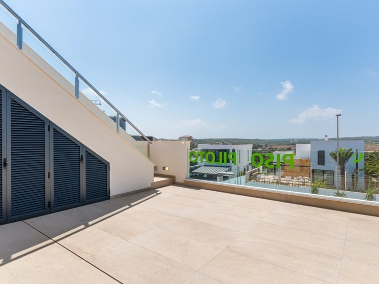 Villa for Sale in Orihuela Costa, Alicante 29