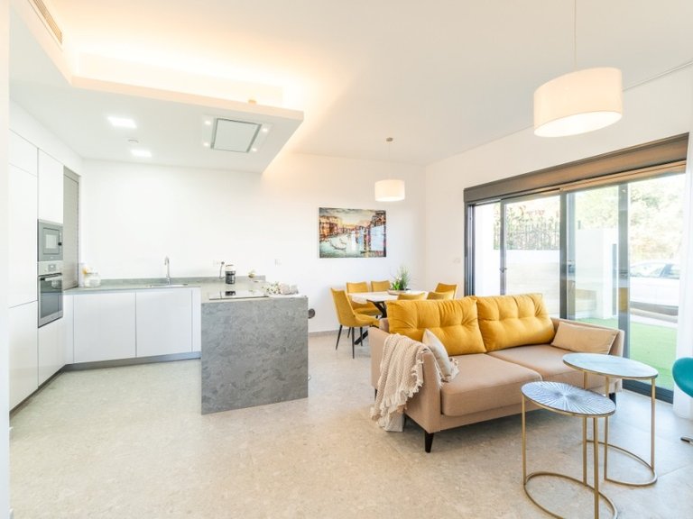 Penthouse for Sale in Los Balcones, Alicante 2