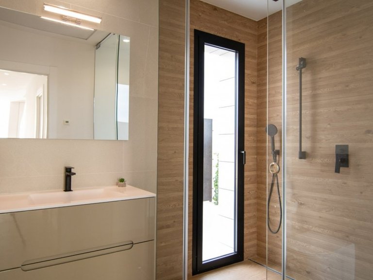 Villa for Sale in Los Montesinos, Alicante 15