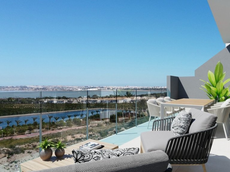 Town House for Sale in Torrevieja, Alicante 1
