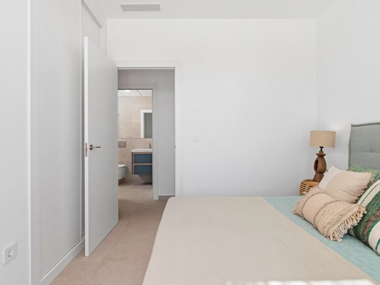 Villa for Sale in Dolores, Alicante 12