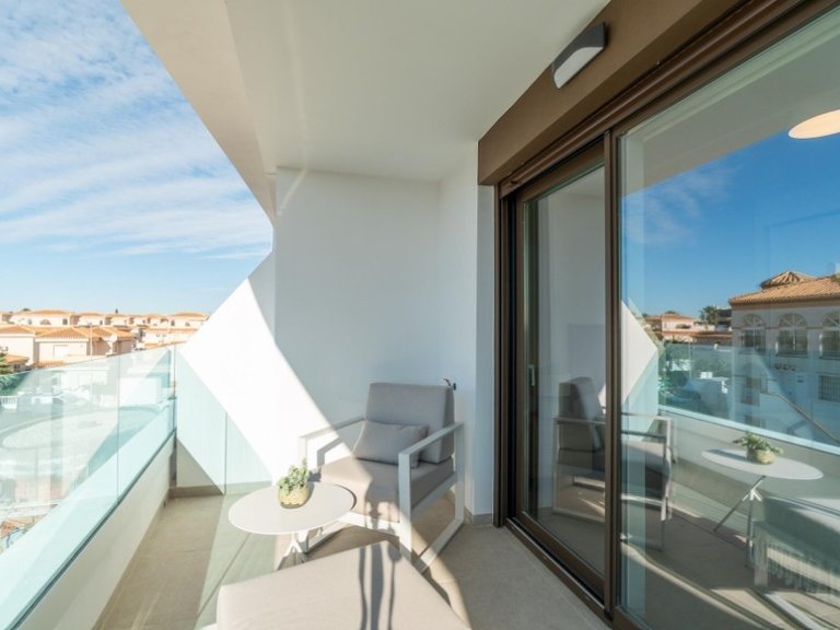 Penthouse for Sale in Orihuela Costa, Alicante 17