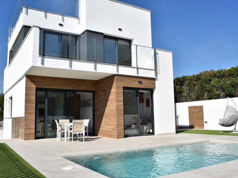 Villa for Sale in La Nucia, Alicante 1