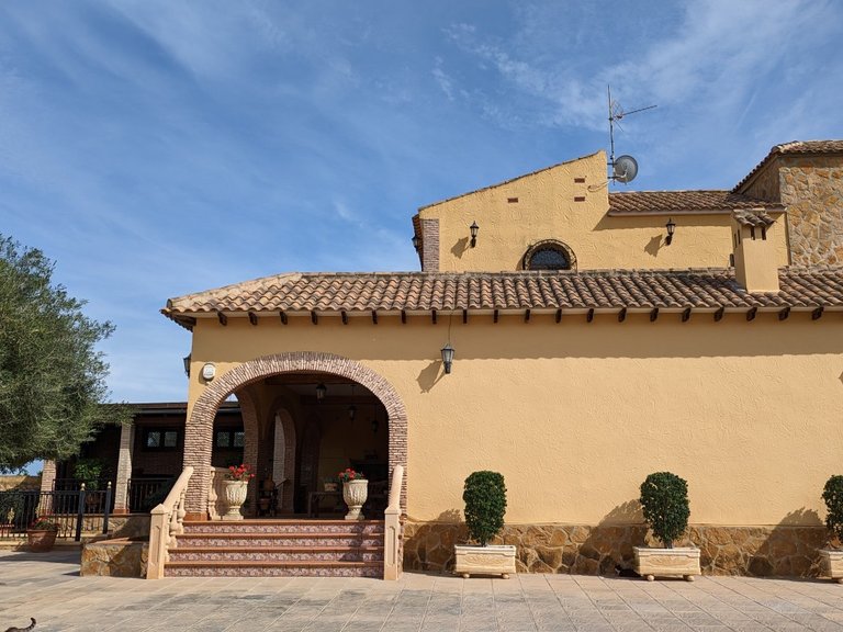 Villa for Sale in Bigastro, Alicante 1