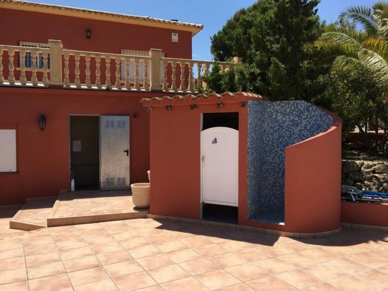 Villa for Sale in Alfaz Del Pi, Alicante 5
