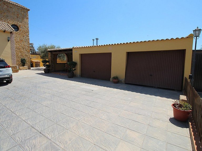 Villa for Sale in Inland Bigastro, Alicante 14