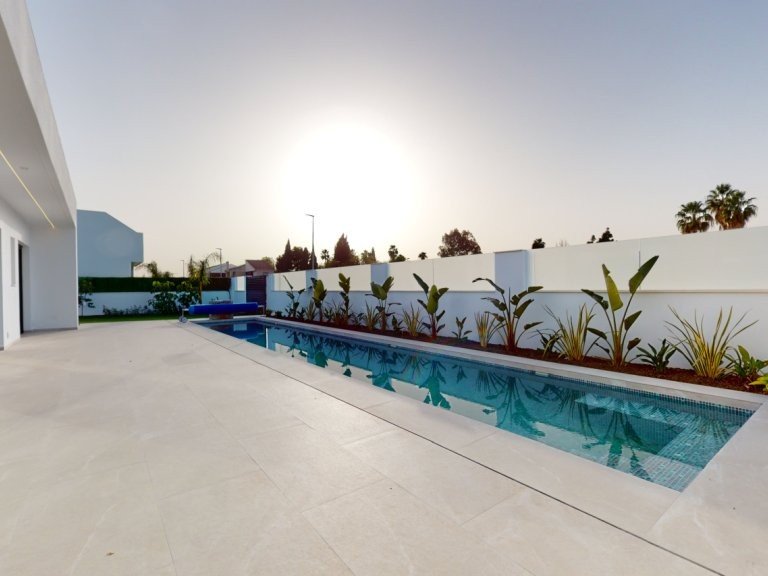 Villa for Sale in Los Alcazares, Murcia 7