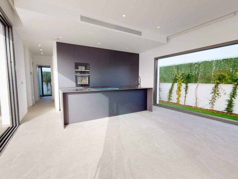 Villa for Sale in Los Alcazares, Murcia 9