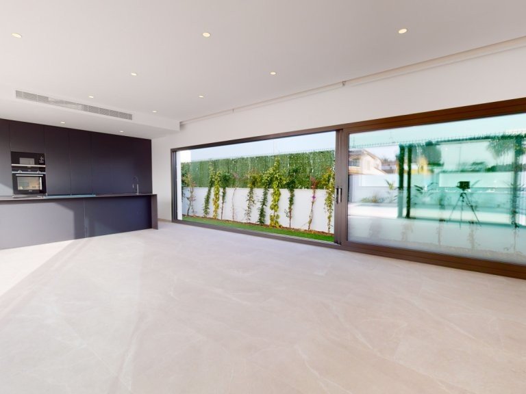 Villa for Sale in Los Alcazares, Murcia 11