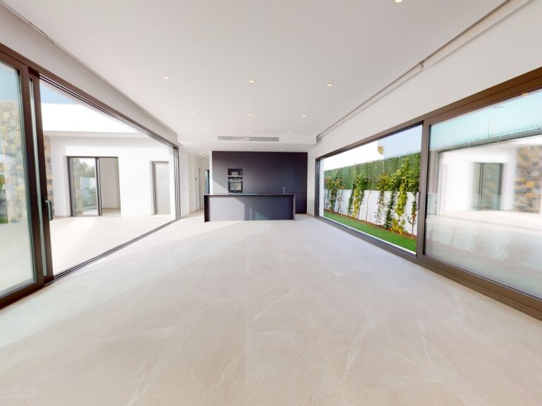 Villa for Sale in Los Alcazares, Murcia 12