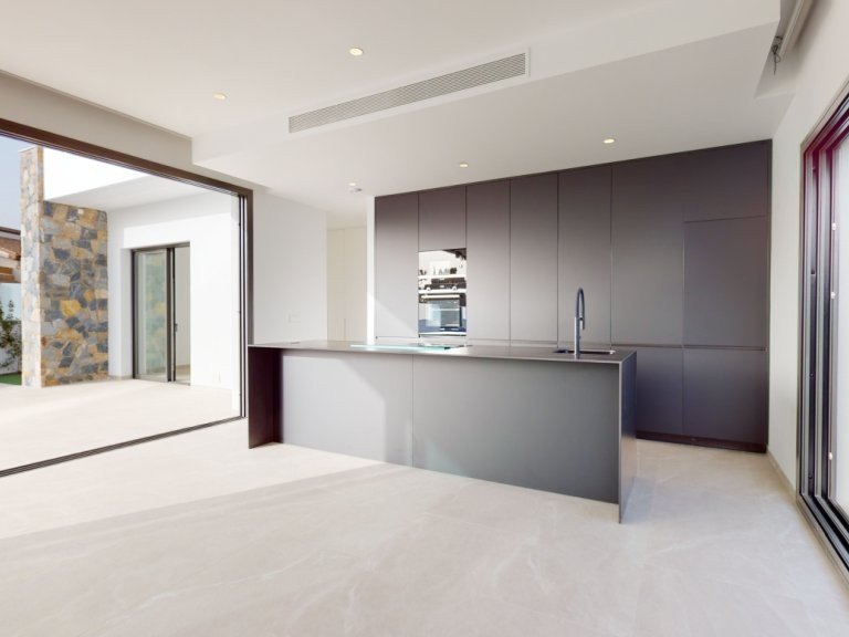 Villa for Sale in Los Alcazares, Murcia 14