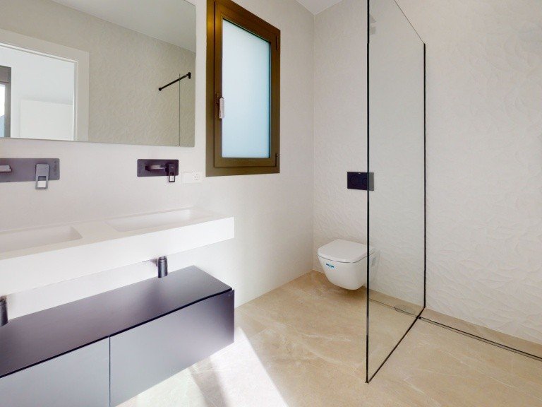 Villa for Sale in Los Alcazares, Murcia 35