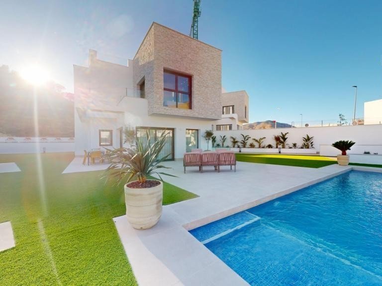 Villa for Sale in Finestrat, Alicante 1