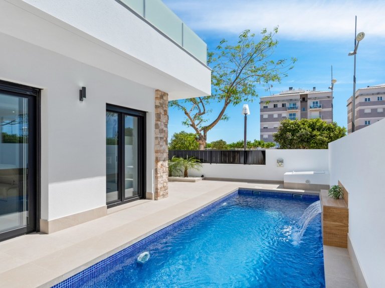 Villa for Sale in Dolores, Alicante 26