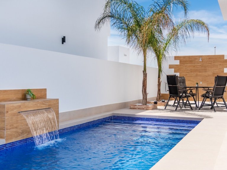 Villa for Sale in Dolores, Alicante 27