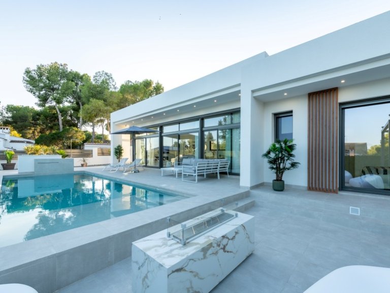 Villa for Sale in Pinar De Campoverde, Alicante 21