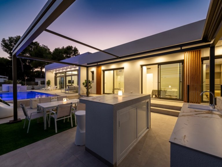 Villa for Sale in Pinar De Campoverde, Alicante 27