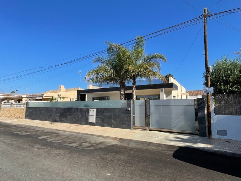 Villa for Sale in Costa Calida Mar De Cristal, Murcia 7