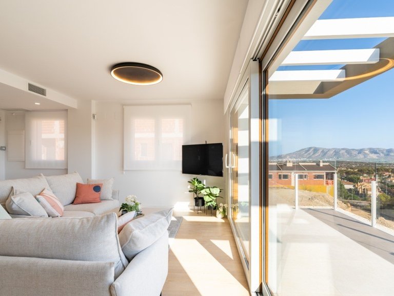 Town House for Sale in La Nucia, Alicante 5