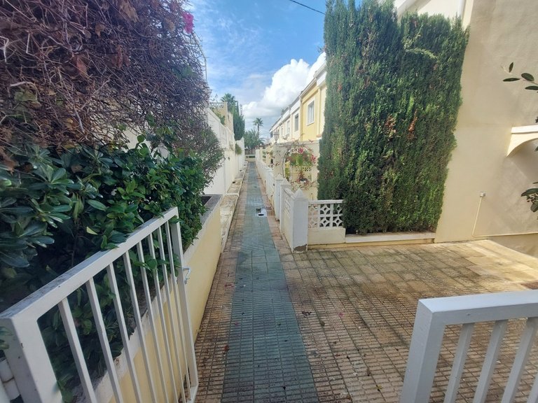 Villa for Sale in Costa Blanca Albir, Alicante 29