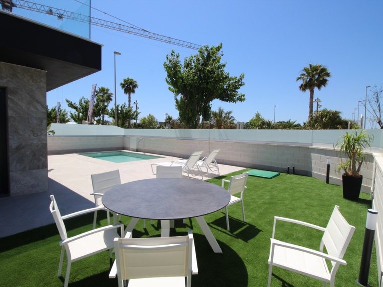 Villa for Sale in Pilar De La Horadada, Alicante 19