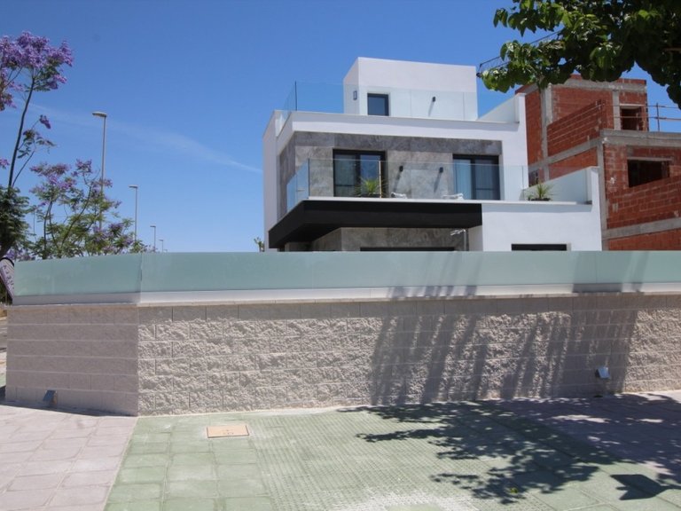 Villa for Sale in Pilar De La Horadada, Alicante 32