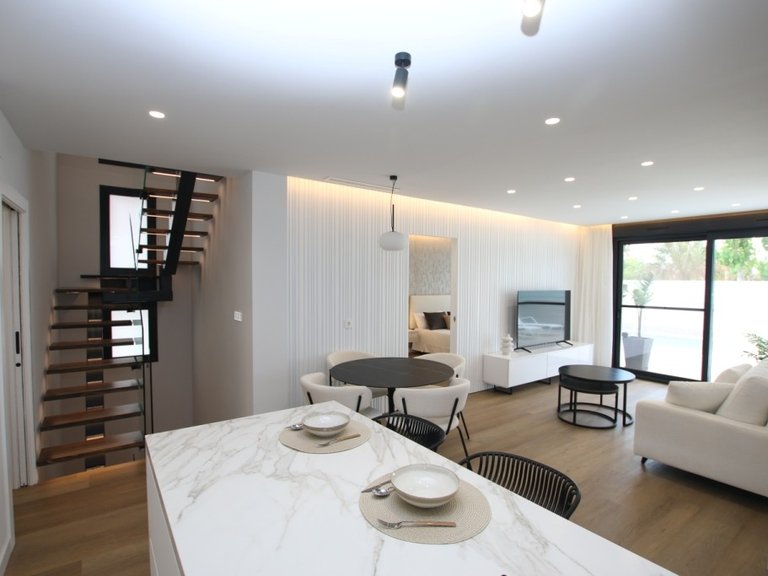 Villa for Sale in Pilar De La Horadada, Alicante 2