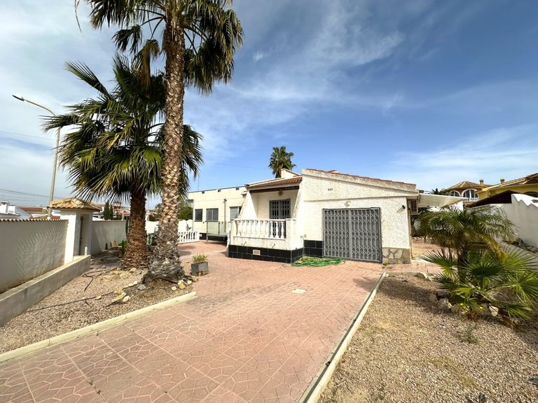 Villa for Sale in Costa Blanca Ciudad Quesada, Alicante 6