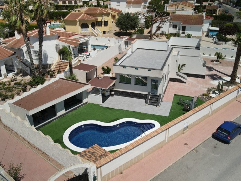 Villa for Sale in Costa Blanca Ciudad Quesada, Alicante 1
