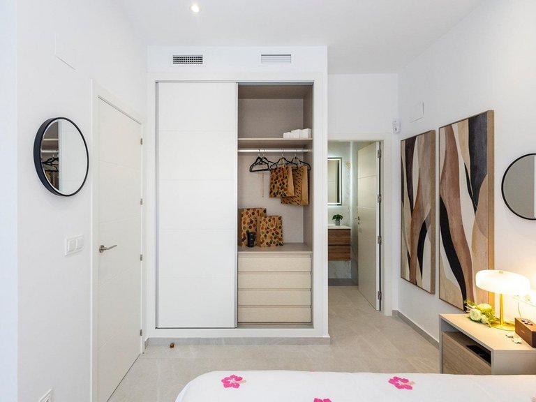 Villa for Sale in Vistabella Golf, Alicante 13