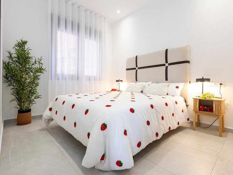 Villa for Sale in Vistabella Golf, Alicante 17