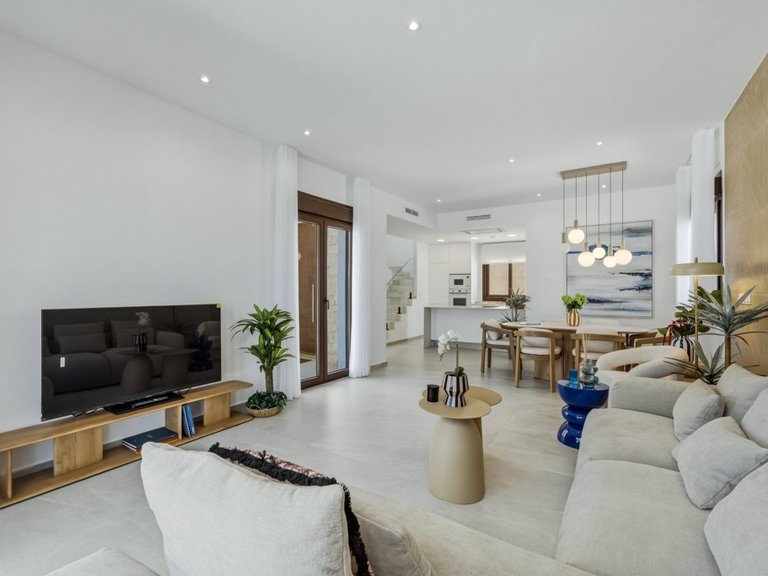 Villa for Sale in Vistabella Golf, Alicante 4