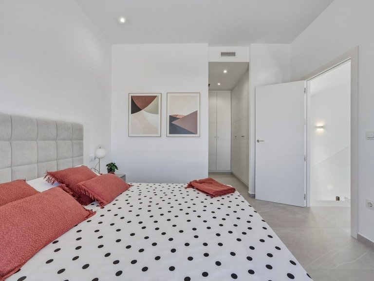 Villa for Sale in Vistabella Golf, Alicante 26