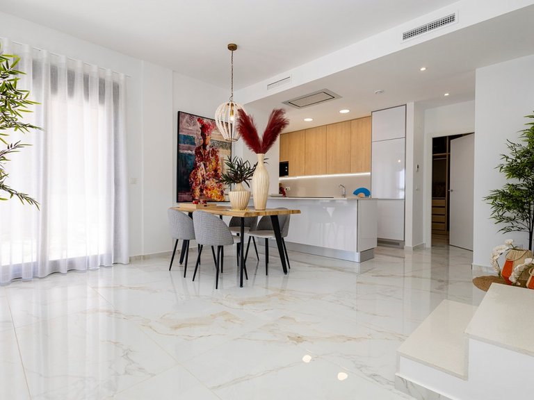 Villa for Sale in Polop, Alicante 4