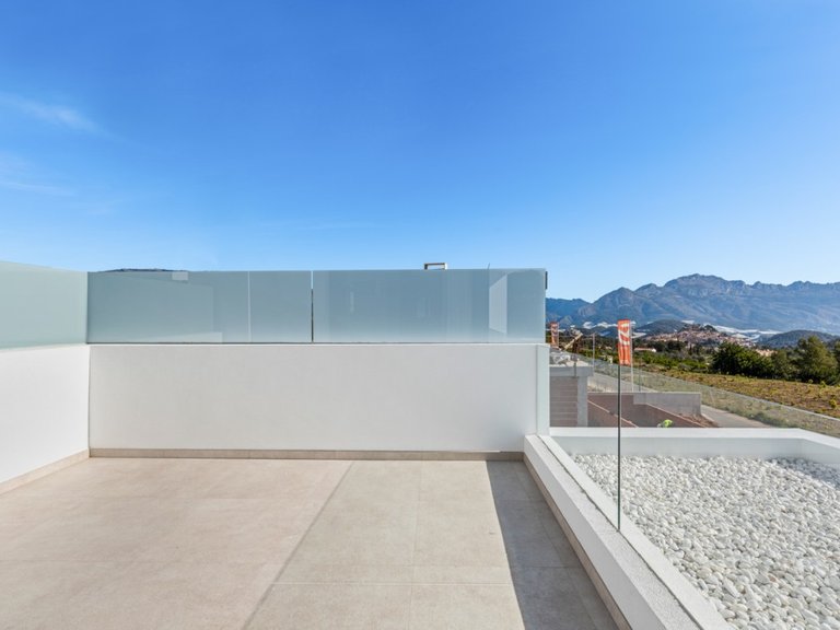 Villa for Sale in Polop, Alicante 40