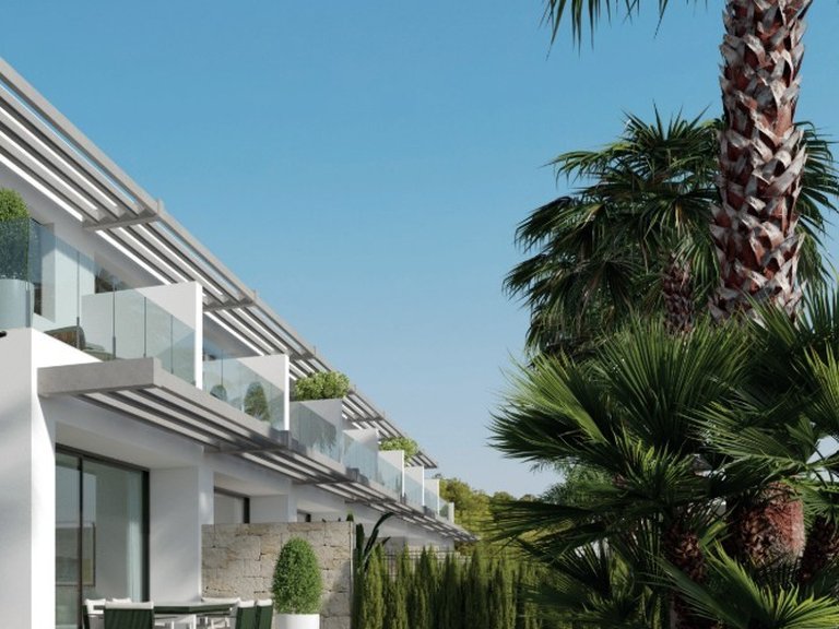 Town House for Sale in Sierra Cortina, Alicante 7