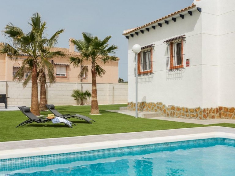 Villa for Sale in Gea Y Truyols, Murcia 5