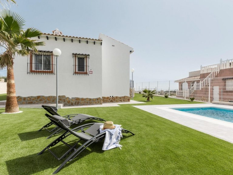 Villa for Sale in Gea Y Truyols, Murcia 6