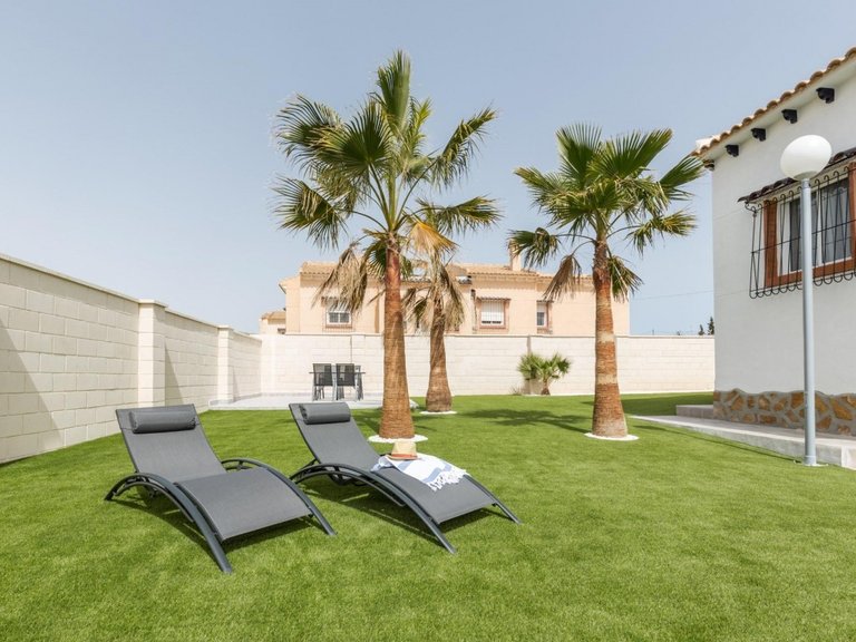 Villa for Sale in Gea Y Truyols, Murcia 9