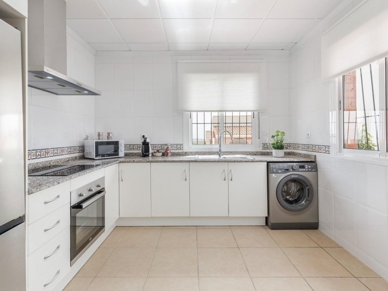 Villa for Sale in Gea Y Truyols, Murcia 4