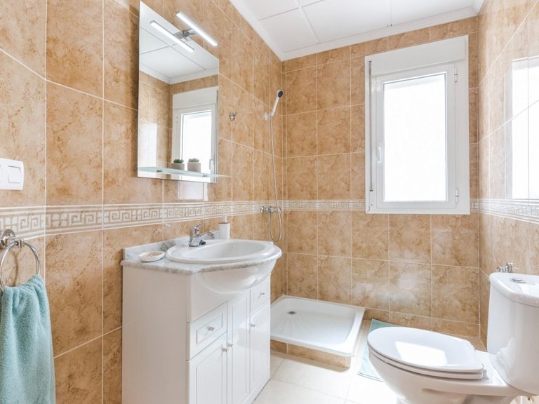 Villa for Sale in Gea Y Truyols, Murcia 29