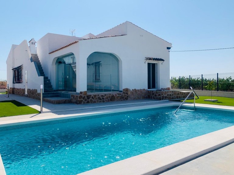 Villa for Sale in Gea Y Truyols, Murcia 35