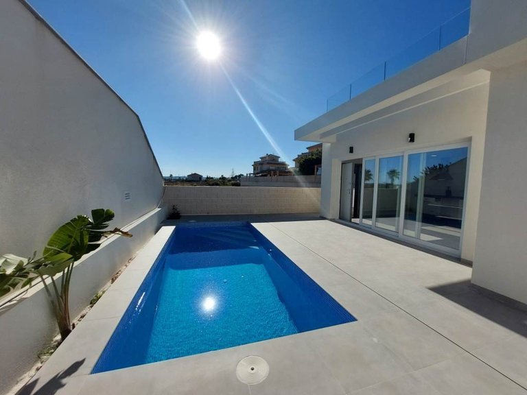 Villa for Sale in La Herrada, Alicante 23